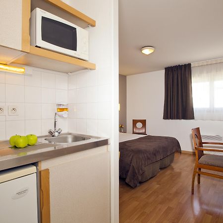 Sejours & Affaires Nantes Ducs De Bretagne Aparthotel Exteriör bild