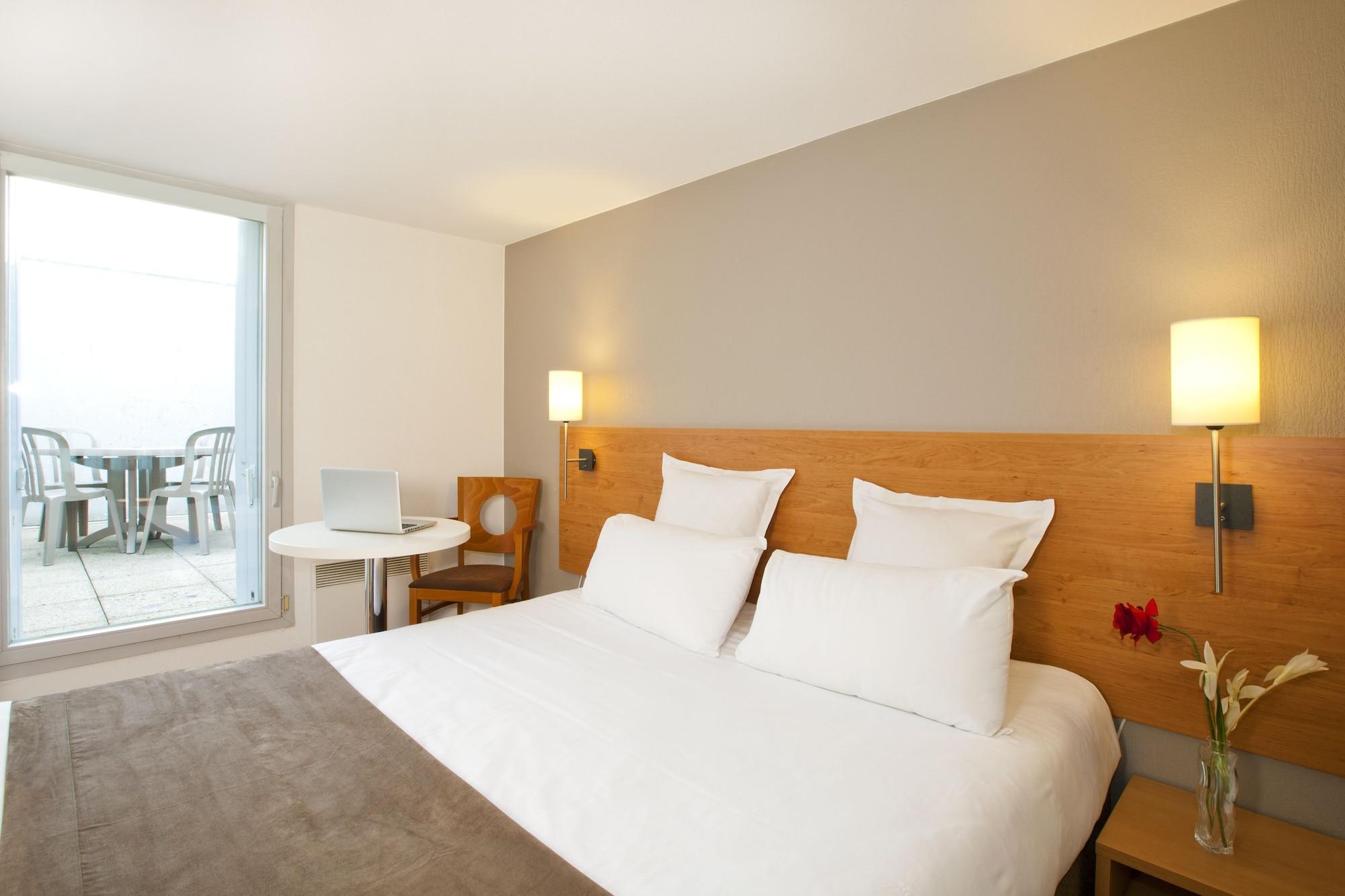Sejours & Affaires Nantes Ducs De Bretagne Aparthotel Exteriör bild