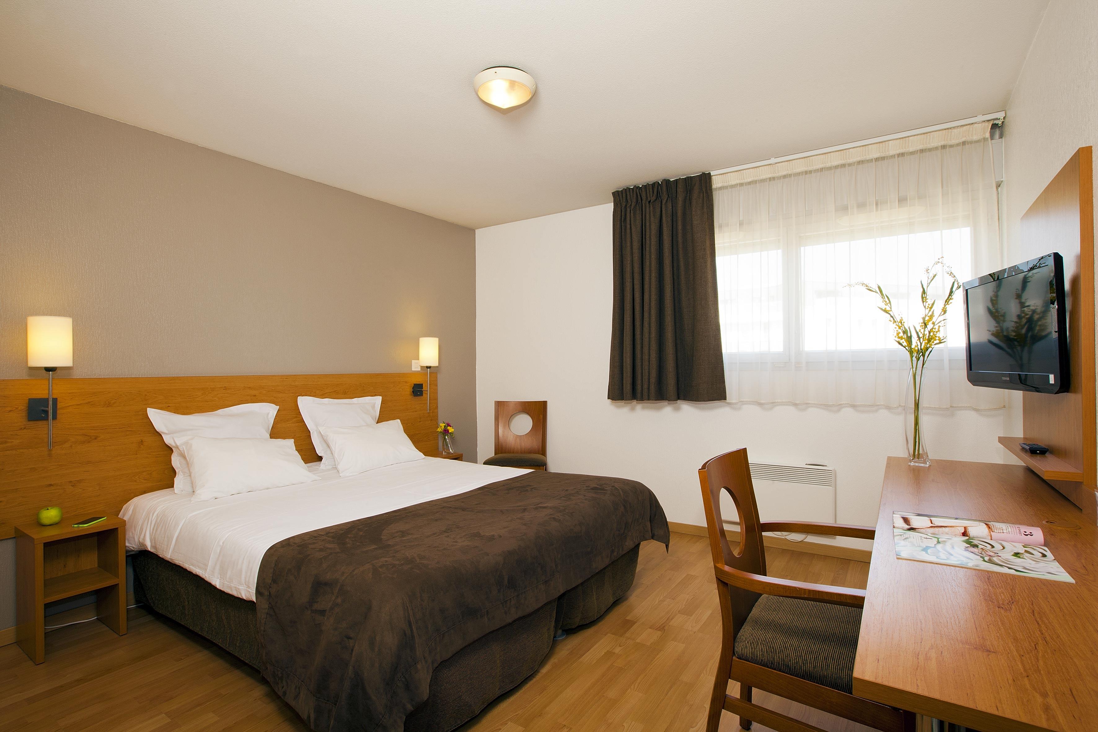 Sejours & Affaires Nantes Ducs De Bretagne Aparthotel Exteriör bild