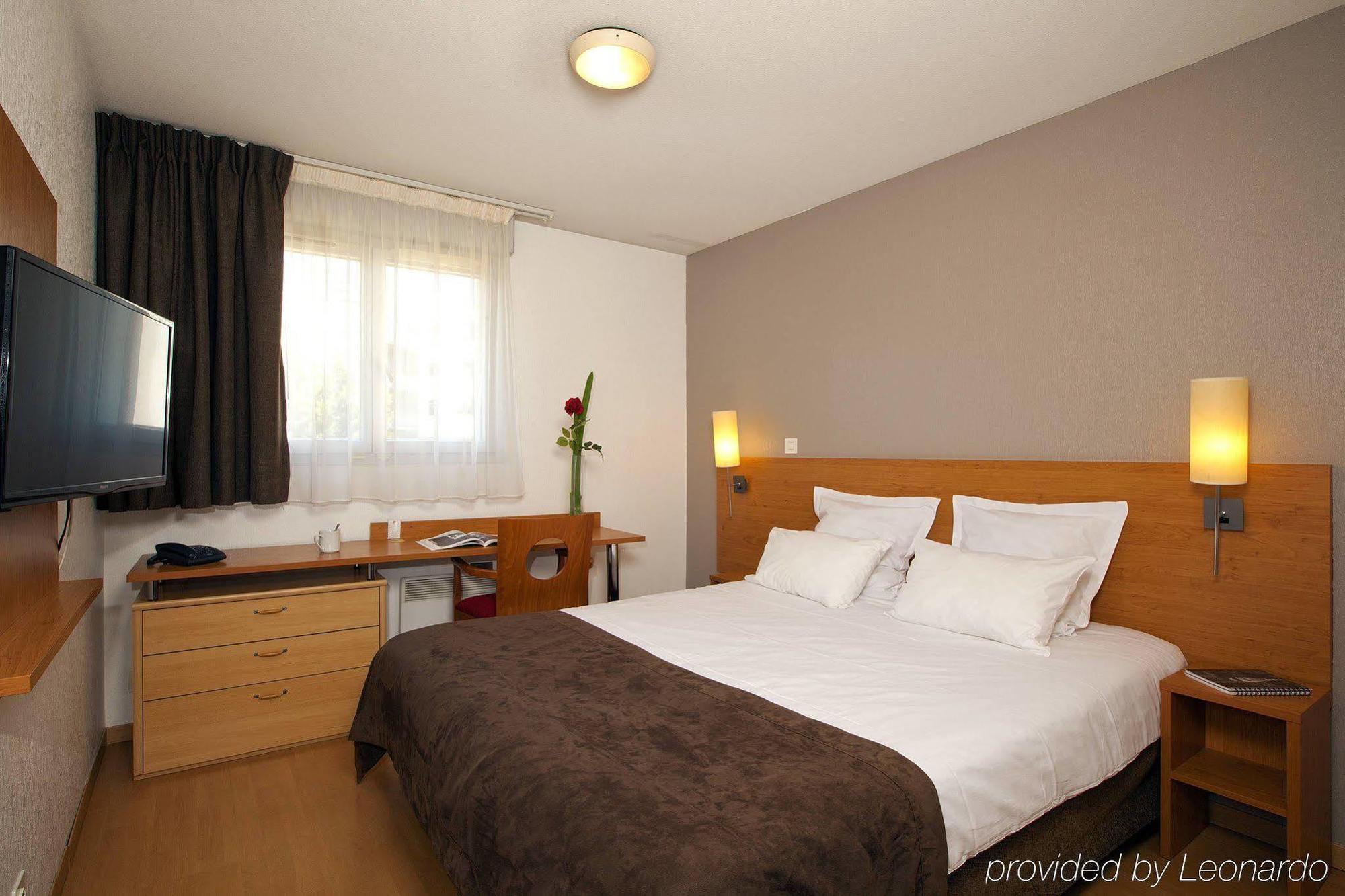 Sejours & Affaires Nantes Ducs De Bretagne Aparthotel Exteriör bild